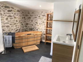 Hotels in Eygluy-Escoulin